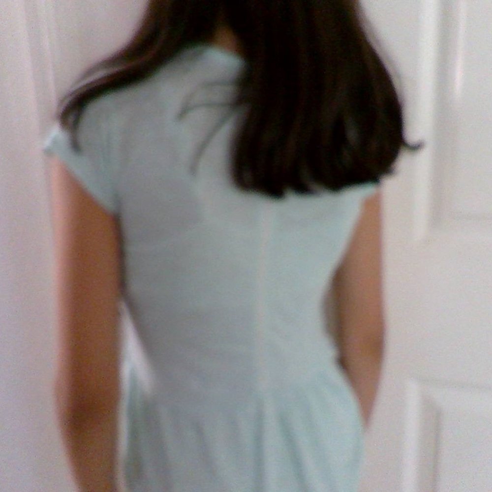 blue bouse